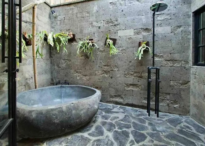Tropical Escape In Canggu