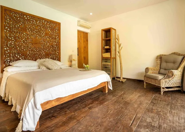 Tropical Escape In Villa Canggu